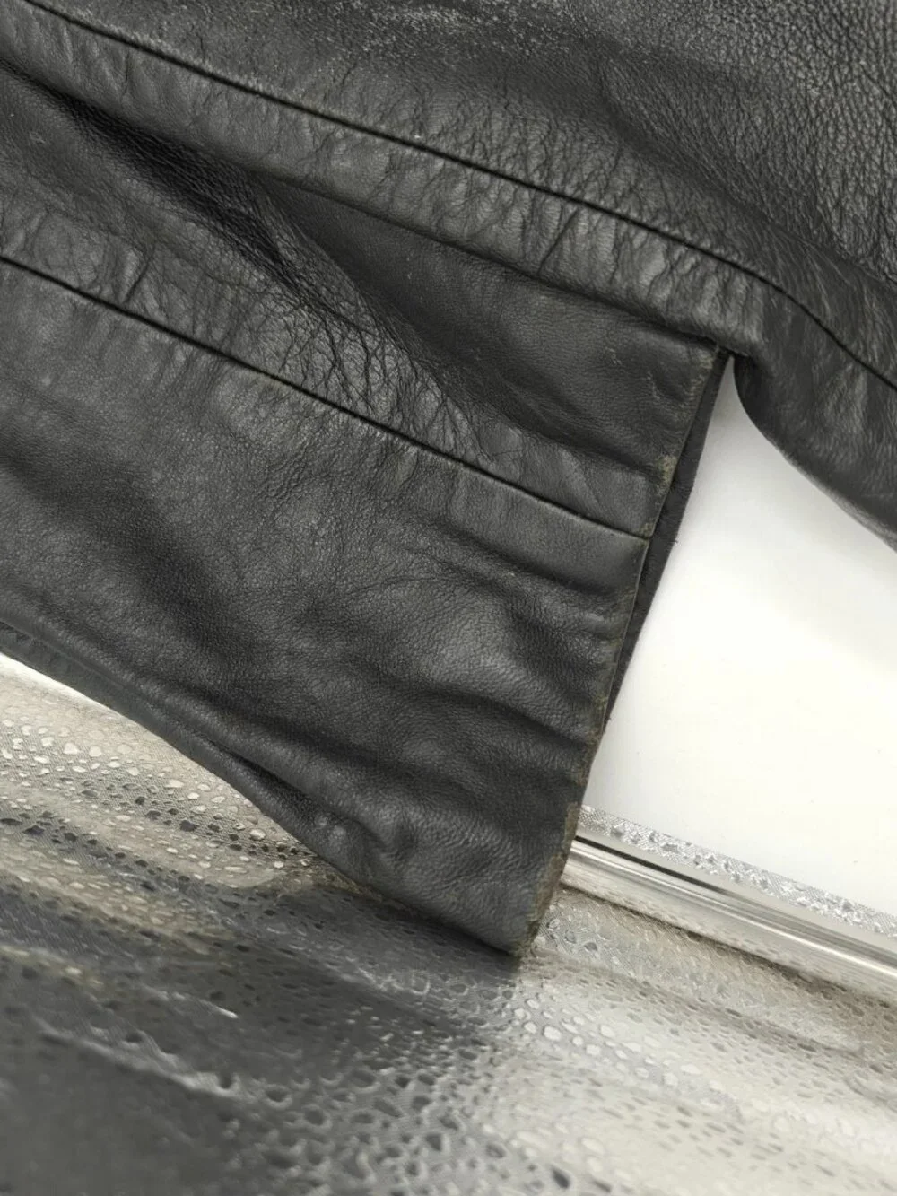 Wilsons Leather Pelle Studio Black Leather Bomber Jacket Red Lining M Vintage